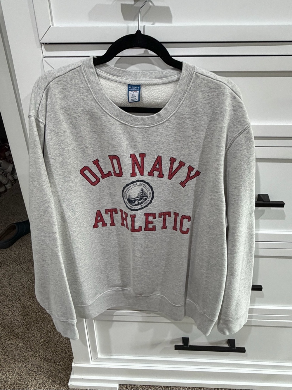 Old Navy Light Gray Crewneck Sweatshirt with Red Logo XL